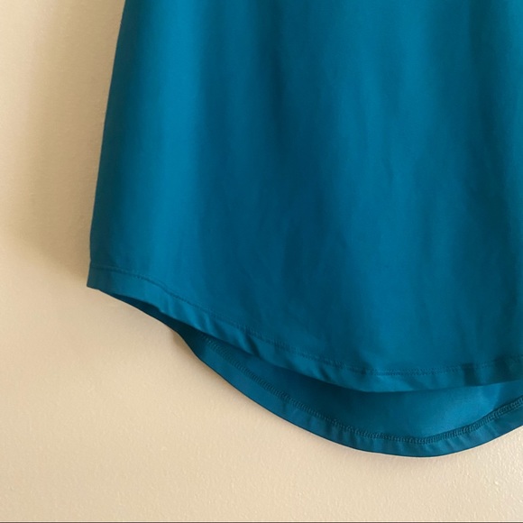 Under armour• Poseidon blue athletic razor back tank top - Picture 3 of 7